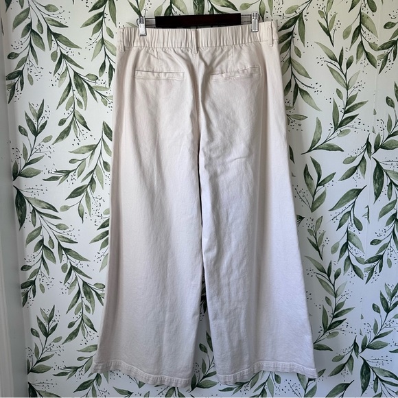 American Eagle Dreamy Drape Stretch Poppy Trouser. Ivory. Size 14 Short. - Picture 4 of 12